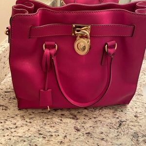 Michael Kors Hangbag